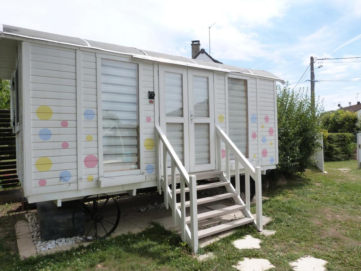 Chez Claudine Et Pascal Bed & Breakfast Chalons-en-Champagne Exterior photo